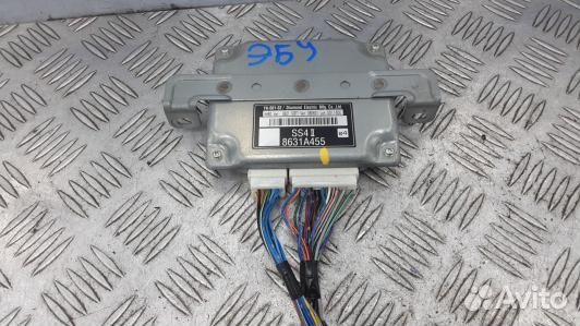 Блок управления mitsubishi pajero 4 (3DN17NC01)