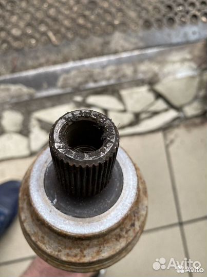 Привод задний правый Volkswagen Tiguan