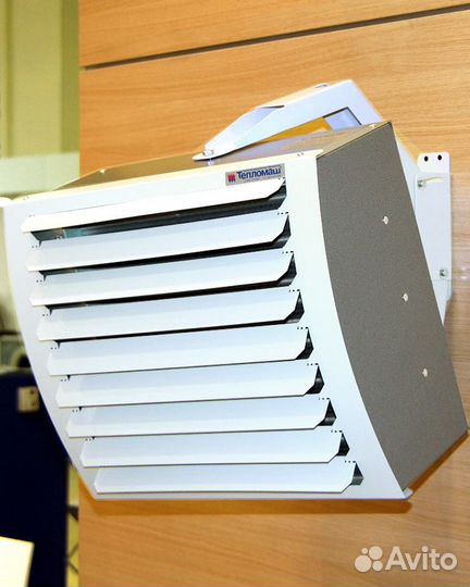 Тепловентилятор водяной Тепломаш