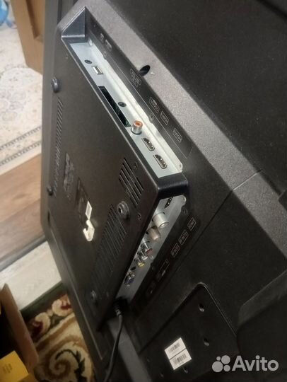 Не рабочий Dexp F48D7000K