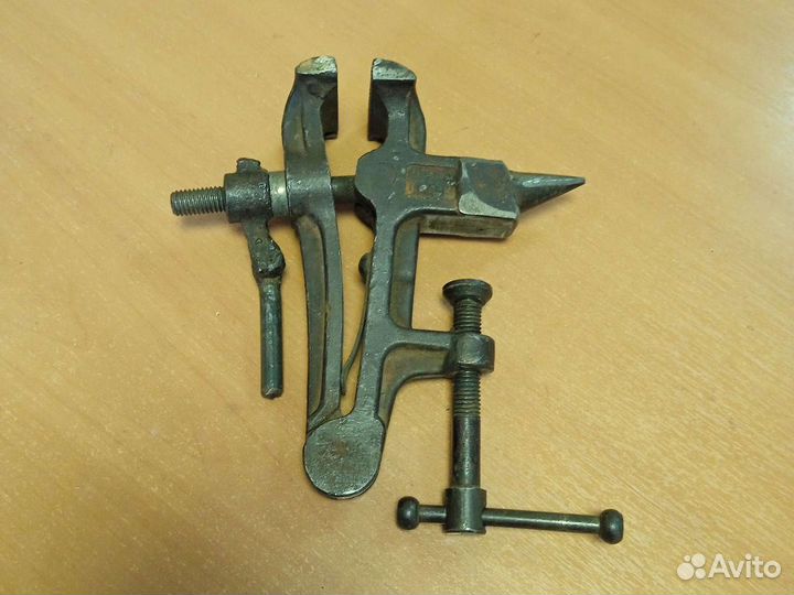 Тиски малые СССР