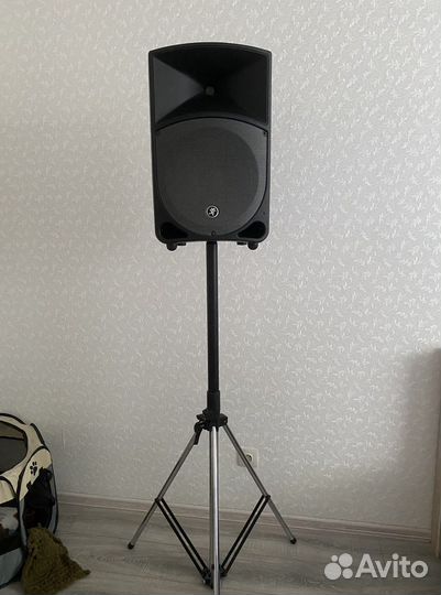 Професиональная Колонка Mackie Thump TH-12A