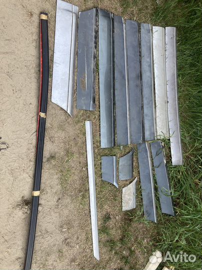 Накладки на пороги ваз 2112-2114