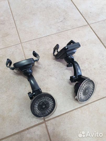 Держатель для телефона в машину