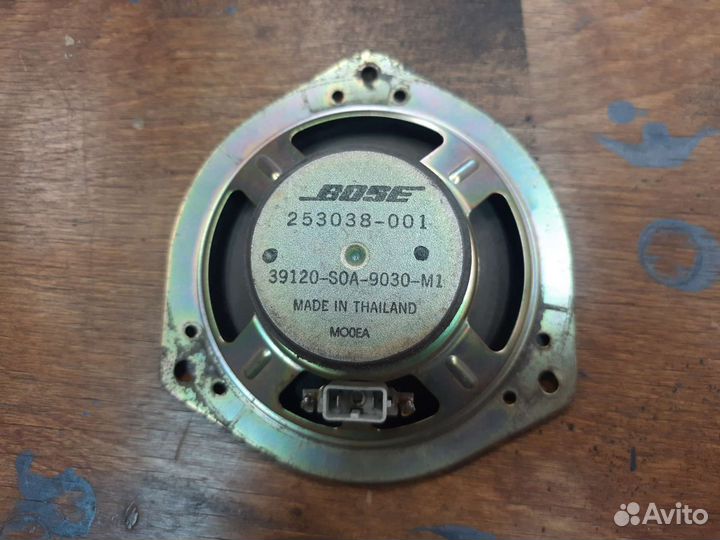 Круглый динамик bose