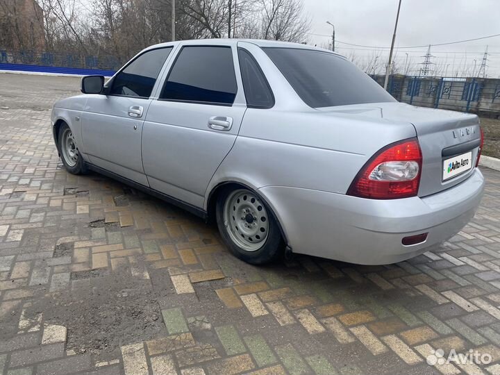 LADA Priora 1.6 МТ, 2011, 300 000 км