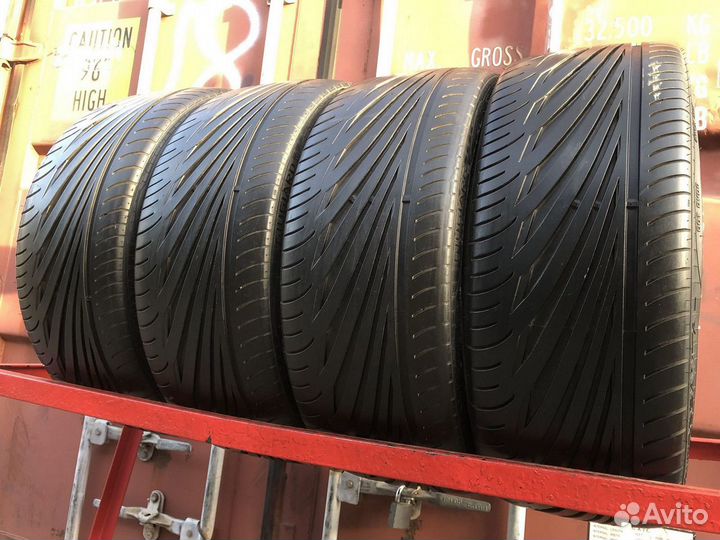 Vredestein Ultrac Sessanta 225/30 R20 85Y