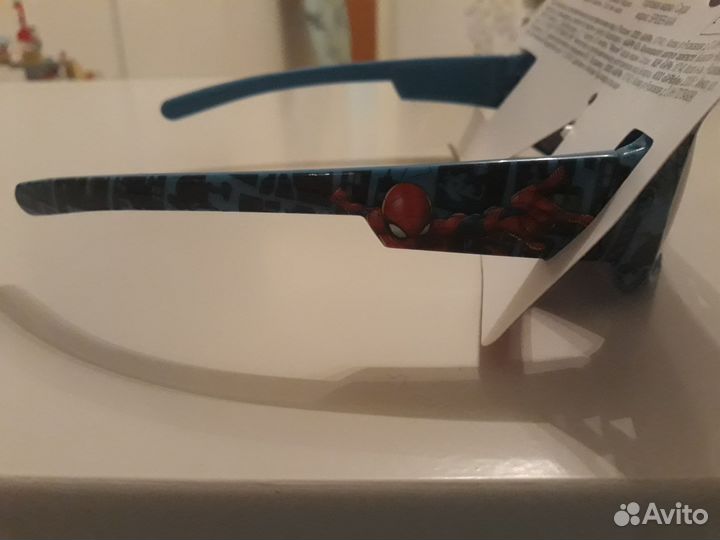 Солнцезащитные очки детские