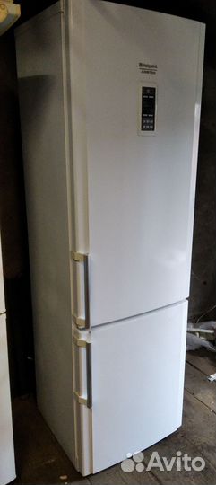 Холодильник Hotpoint-Ariston Full no frost