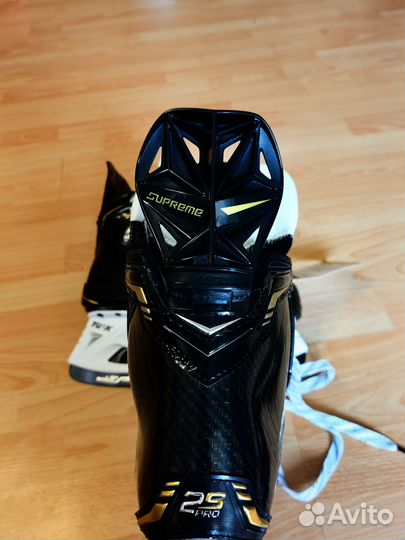 Коньки Bauer Supreme 2S PRO (10D) новые