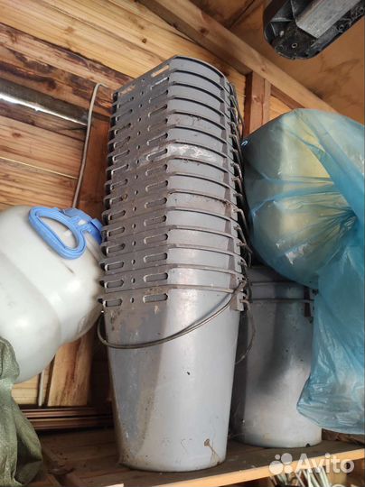 Ведро для выпойки телят