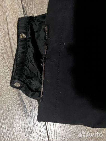 Горнолыжный комбинезон