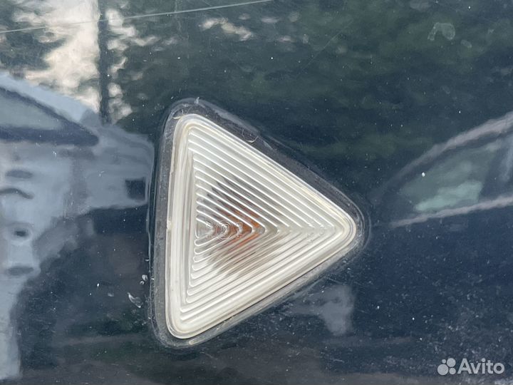 Повторитель поворота Mitsubishi Colt Z3 Кольт