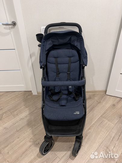 Прогулочная коляска britax