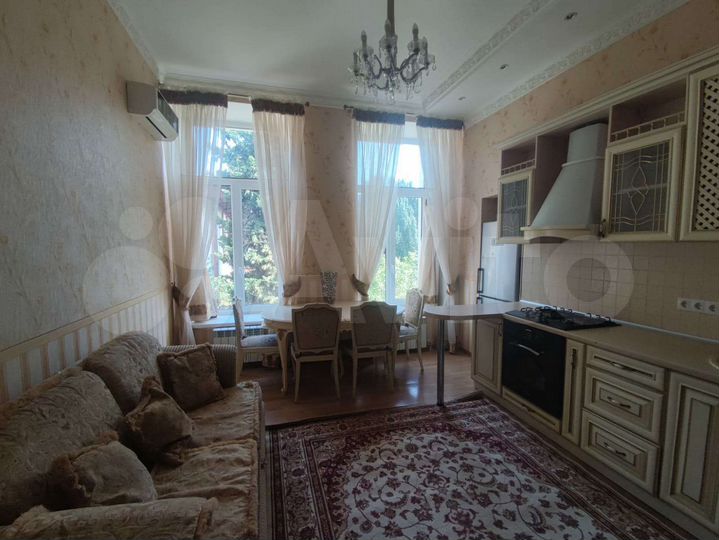 3-к. квартира, 73 м², 2/2 эт.