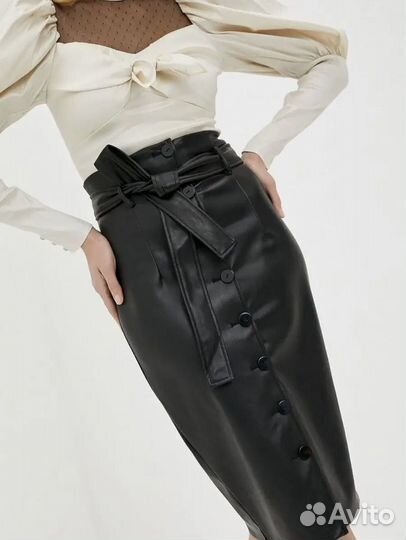 Юбка из экокожи