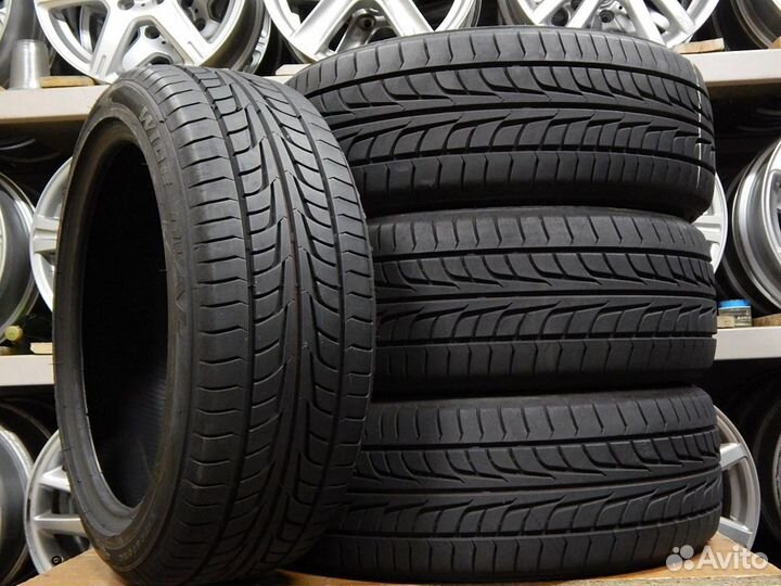 Firestone Firehawk Wide Oval 215/55 R17