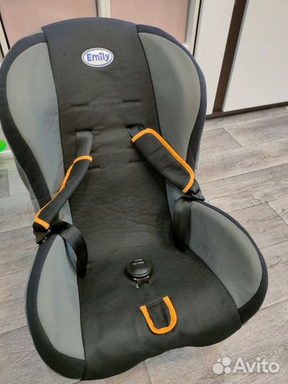 Детское удерживающее кресло бу
