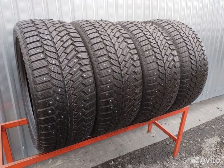 Gislaved Nord Frost 200 SUV 275/40 R20 106T