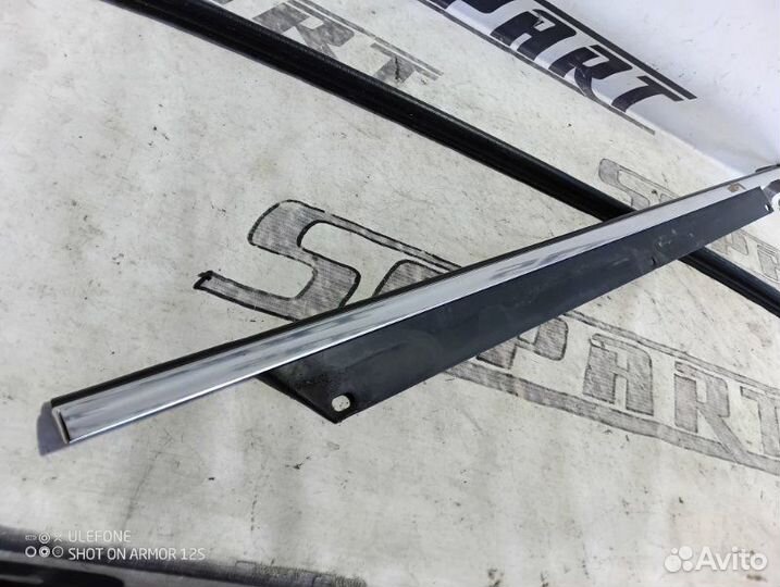 Молдинг двери задний левый Audi Q7 4L 3.0 BUG 2007