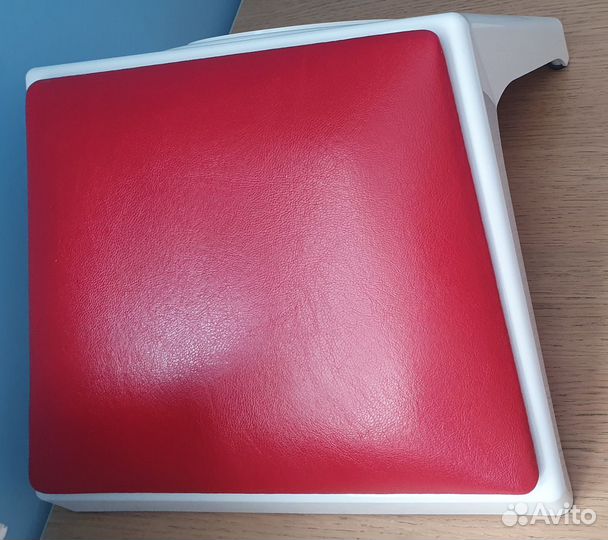 Пылесос (вытяжка) для маникюра б/у