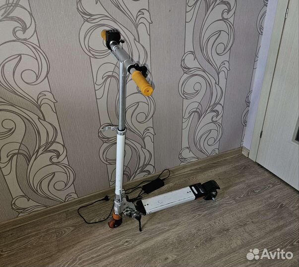 Электросамокат airwheel Z8