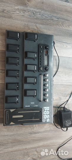 Процессор для бас гитары Bass POD XT live