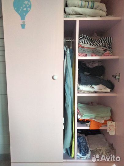 Продам детский шкаф для одежды