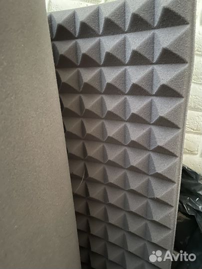 Акустический поролон пирамидки