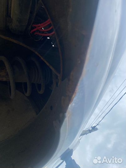 Крыло переднее левое рено логан