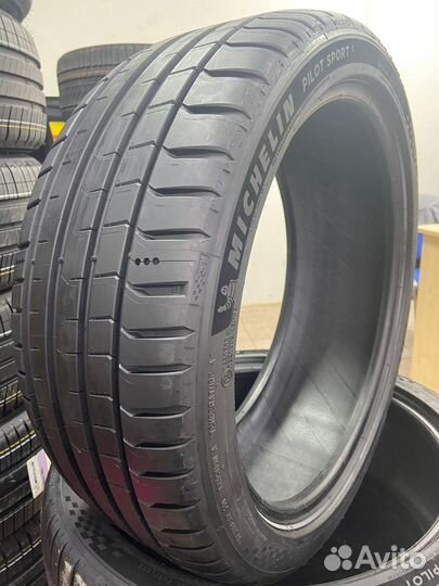Michelin Pilot Sport 5 225/50 R17 98Y