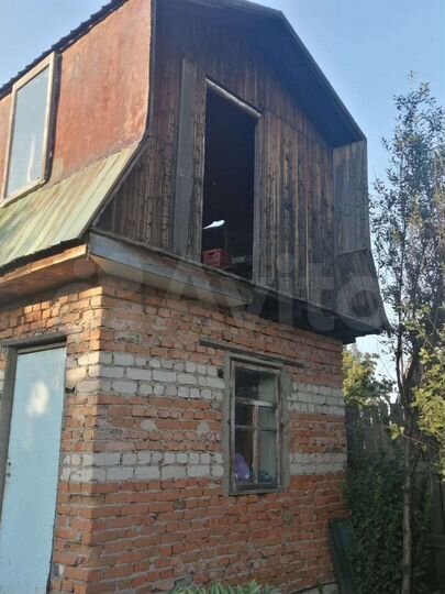 Дом 20 м² на участке 4 сот.