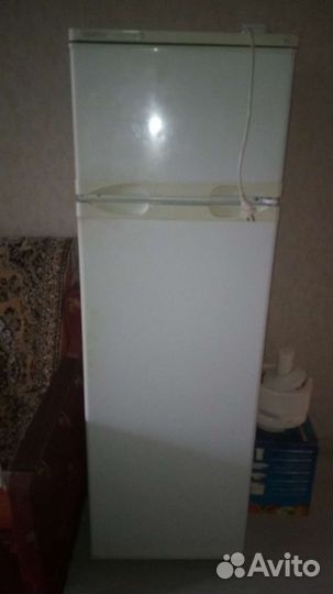 Холодильник бу Саратов-258