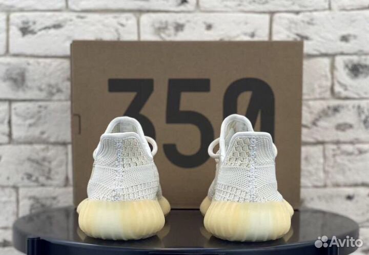 Adidas Yeezy Boost 350 v2 Natural