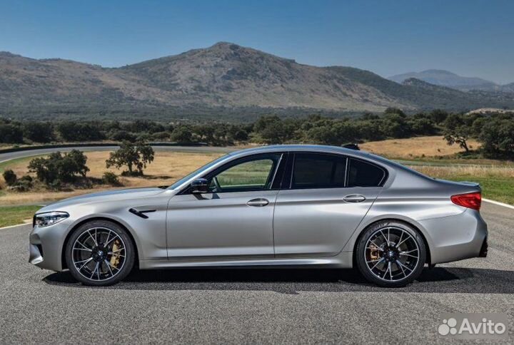 Кованые диски в стиле Bmw M5 F90 Competition R20