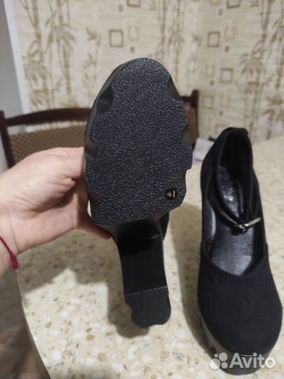 Туфли женские 39 размер