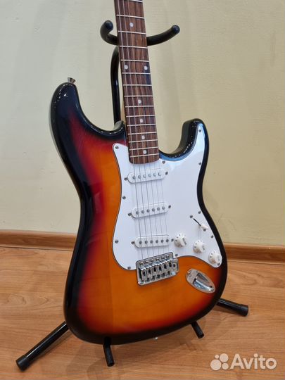 Электрогитара с комбиком