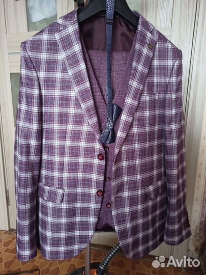 Костюм мужской