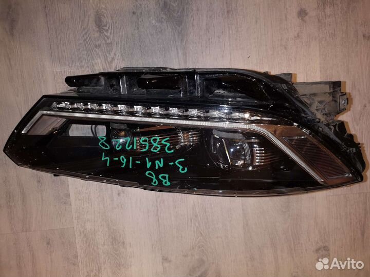 Фара правая передняя на Volkswagen passat B8