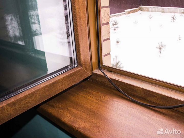 Ремонт окон, уплотнитель Rehau RAL8710