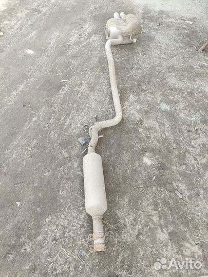 Глушитель средняя задняя часть 2,0 CBA Passat B6