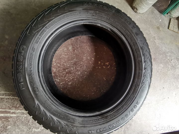 Nokian Tyres Hakkapeliitta 7 205/60 R16