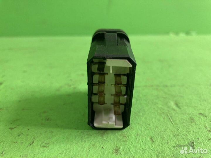 Выключатель клавишный KAMAZ 5490-S5