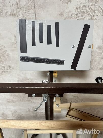 Станок для вышивания напольный