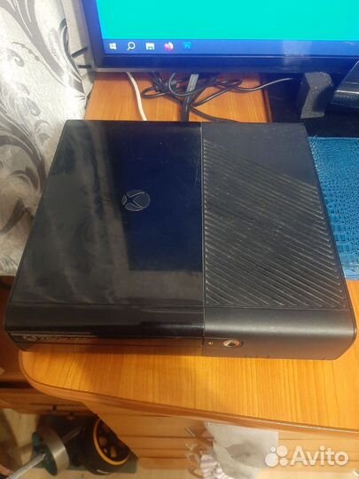 Xbox 360 Elite