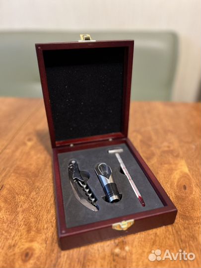 Подарочный набор для вина, новый