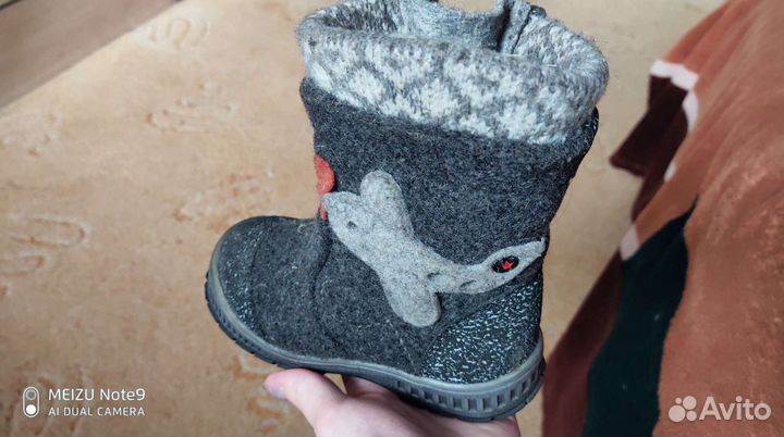 Детские сапоги