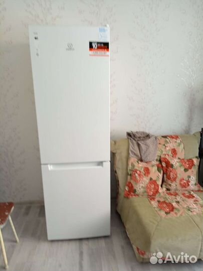 Холодильник новый
