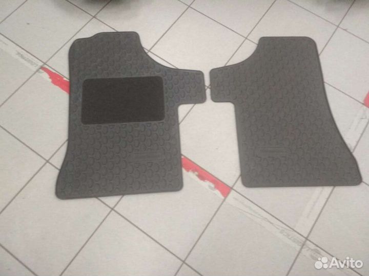 Автомобильные коврики Мерседес W 639 перед