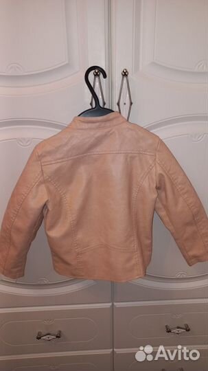 Куртка на девочку